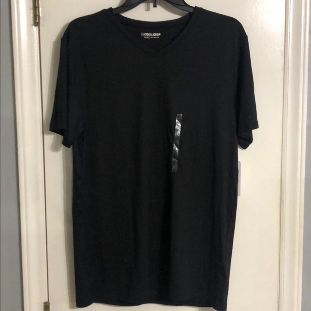 Black stretch v neck